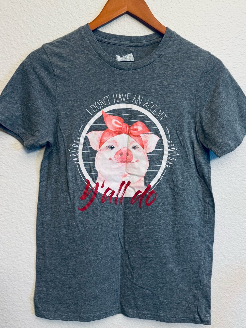 Cute Pig Y’all Accent Gray Pink Graphic Tee S